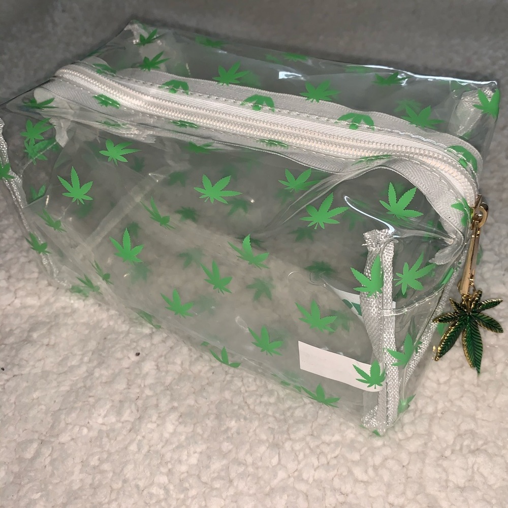 Weed Leaf Makeup Bag